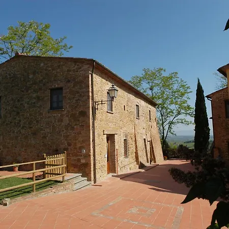 Sleeps 8 T242065 *
