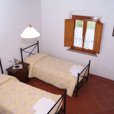 Sleeps 8 T242065 Appartamento